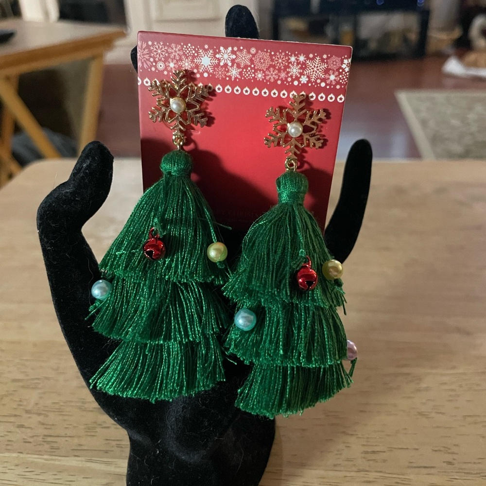 Unbranded Christmas Tree Tassel Beaded Earrings gold green blue red faux pearl - Picture 8 of 13